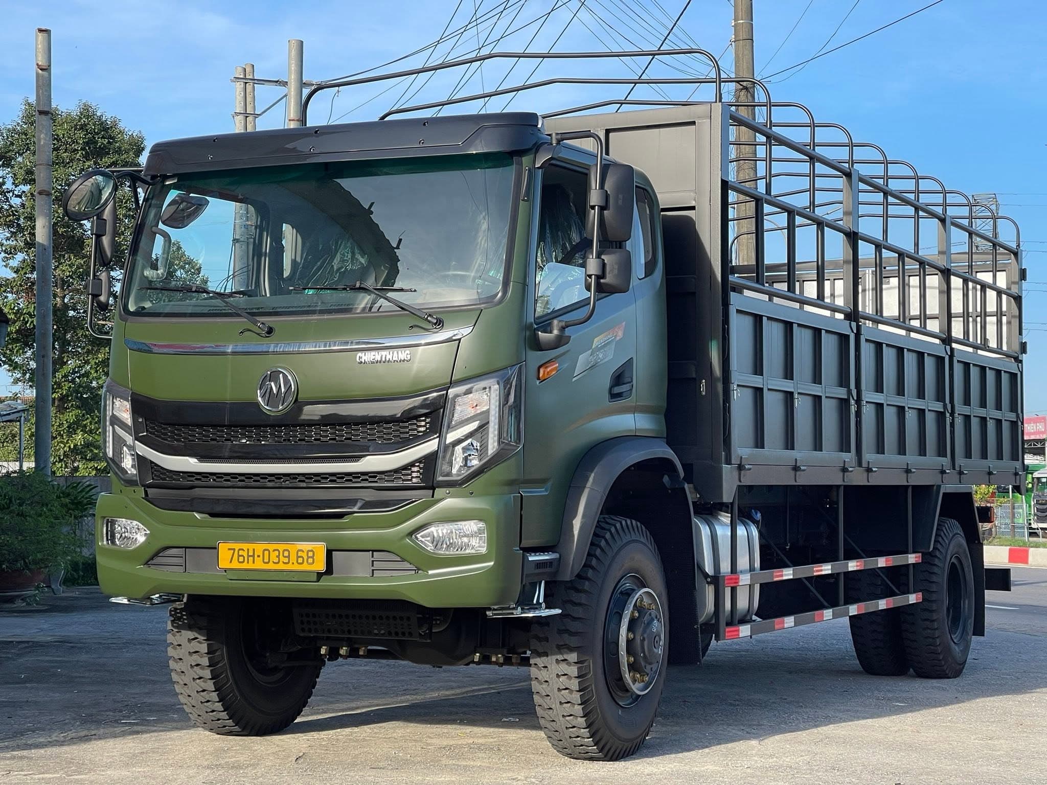 Xe tải Chiến Thắng trên đường quê Quảng Ngãi